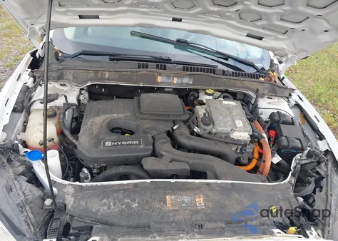 2019 Ford Fusion Hybrid Se z USA, uszkodzony, nr VIN 3FA6P0LU0KR197104